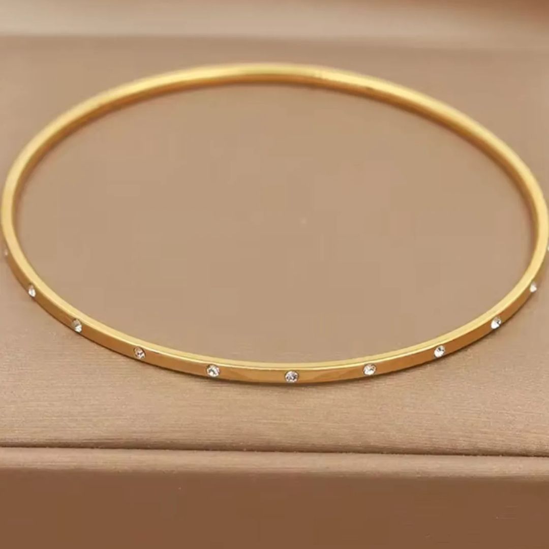 Dazz Bangle Bracelet
