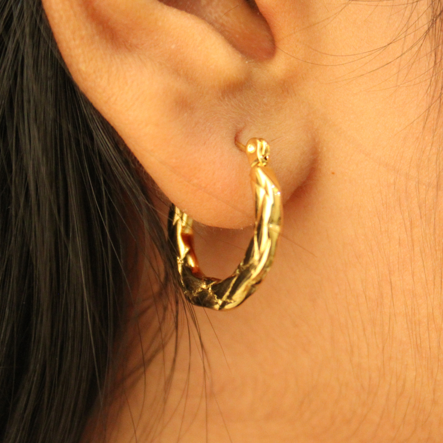 Tiya Textured Anti-tarnish Hoops (ER120)