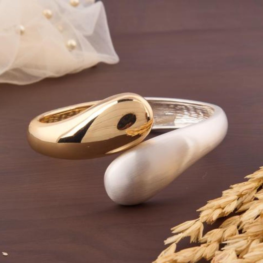 Dual Tone Chunky Bracelet 1.0