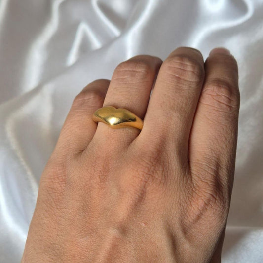 Solid Heart Ring