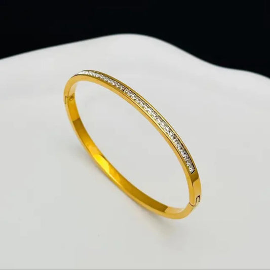 Sorelle Bracelet
