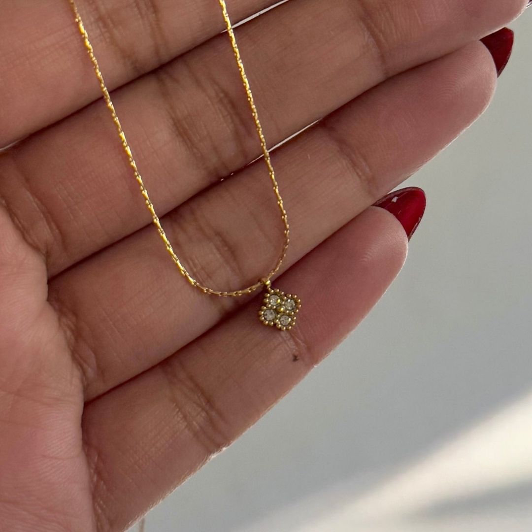 Mini Floral Necklace