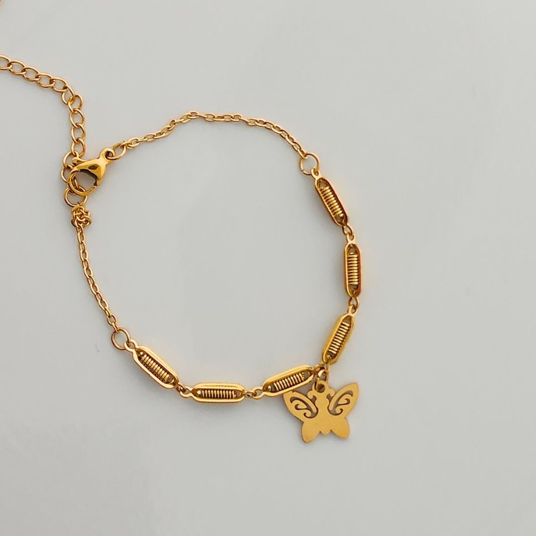 Cora Bracelet