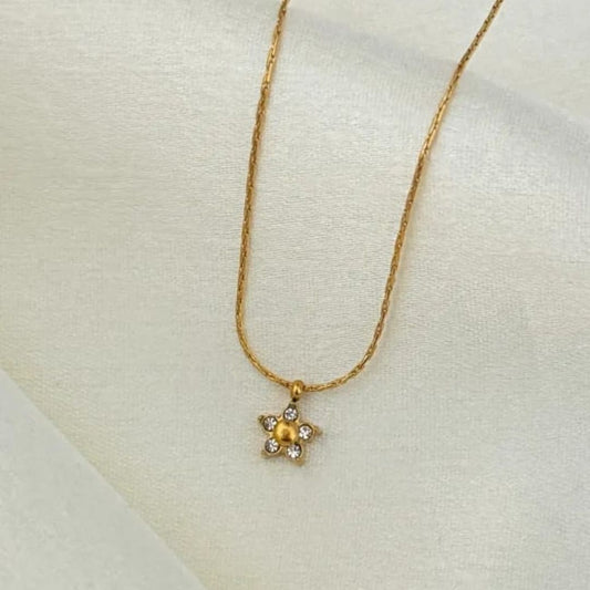 Mini Star Necklace