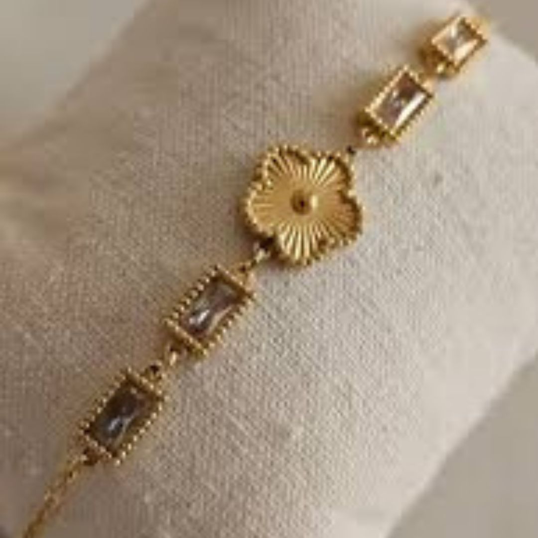 Golden Clover Bracelet