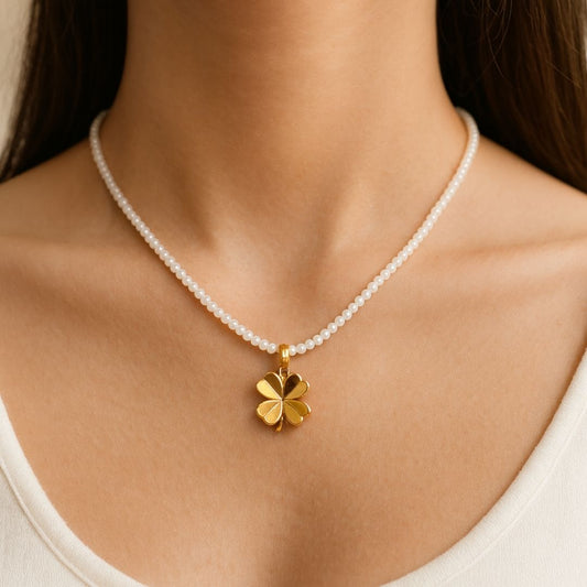 Pearly Petal Necklace