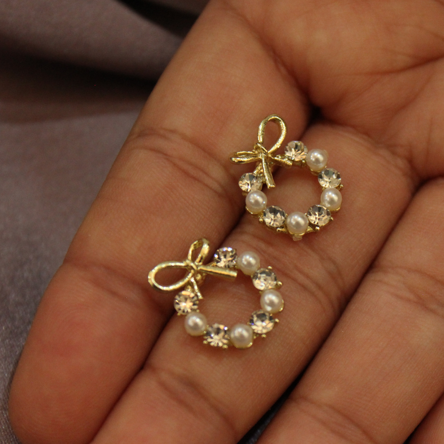 Faux Pearl and Rhinestone Stud Earrings (ER111)