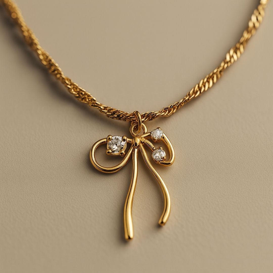Veeya Necklace