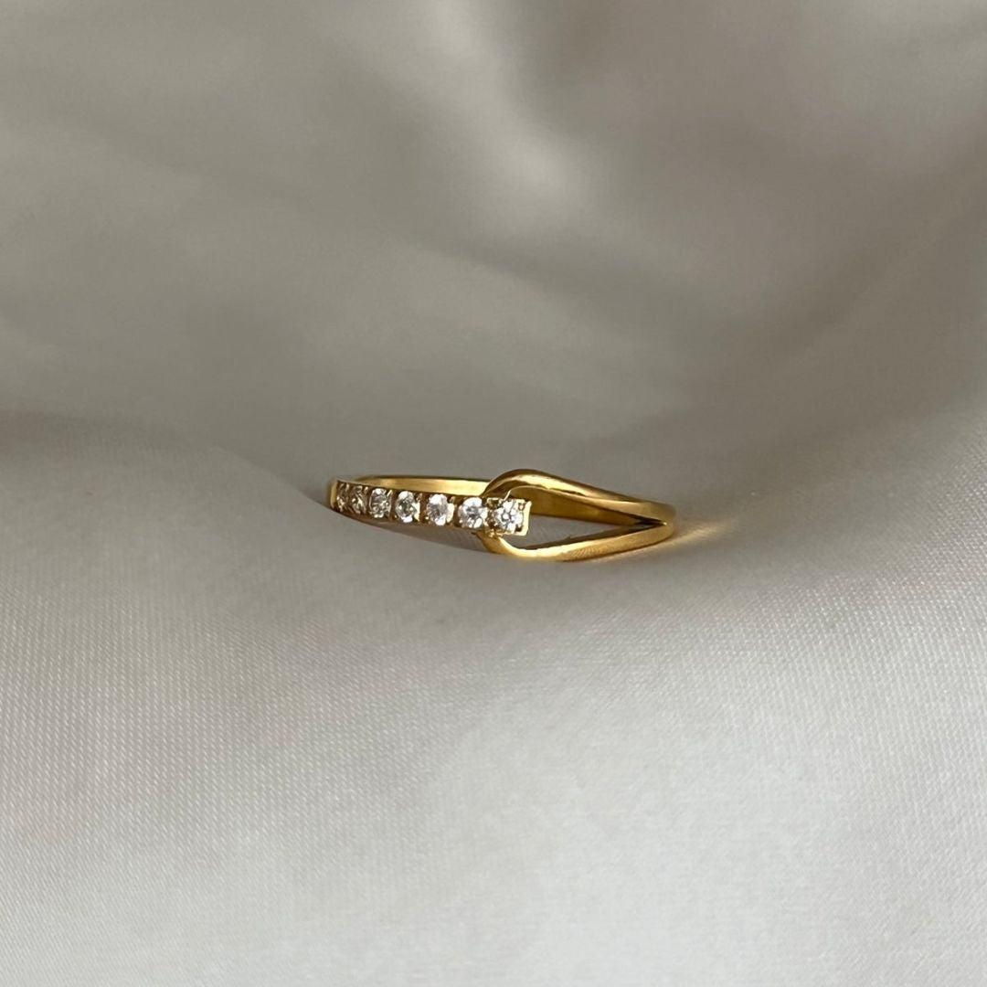 Entwine Ring