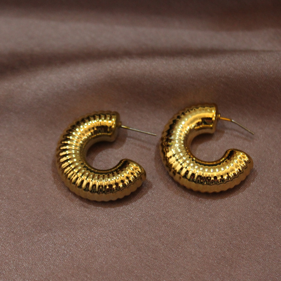Ellena Thick Golden Hoop (ER104)