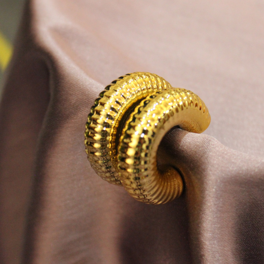 Ellena Thick Golden Hoop (ER104)