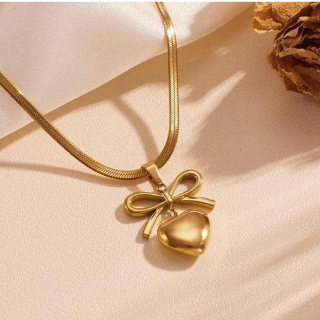 Sweetheart Bow Necklace