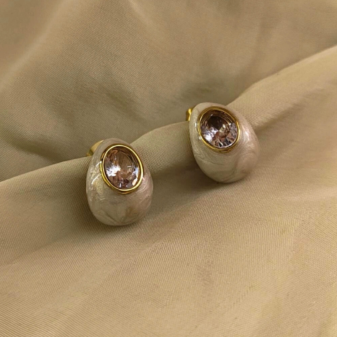 Vora Earrings