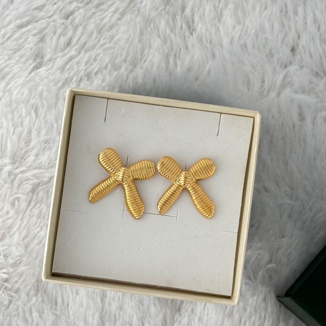 Golden Bow Knot Earrings