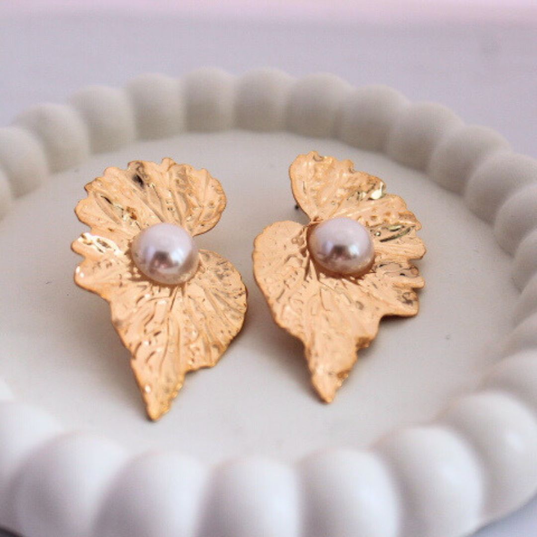 Pearly Leaves Statement Earrings (ER146)