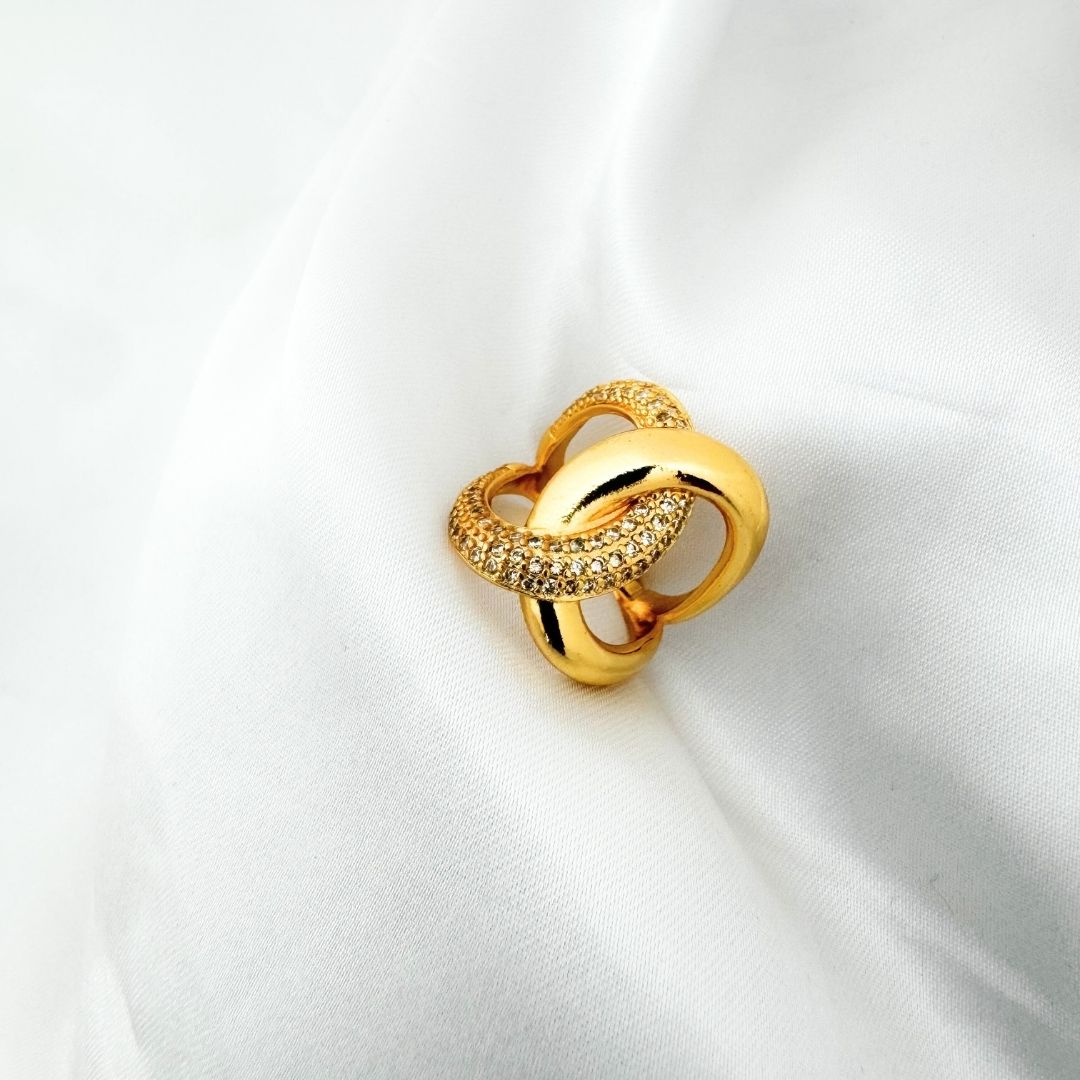 Crossheart Ring