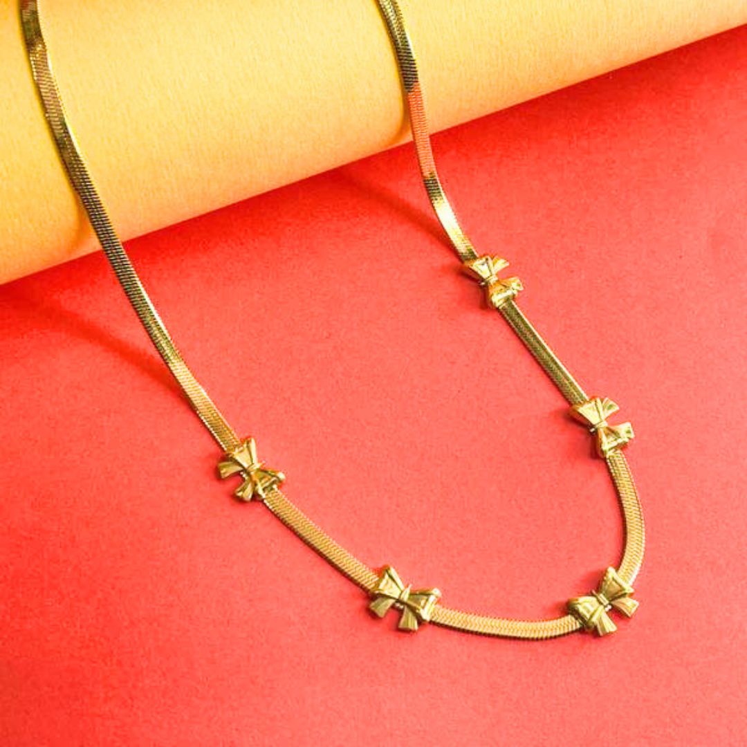 Phoebe Necklace