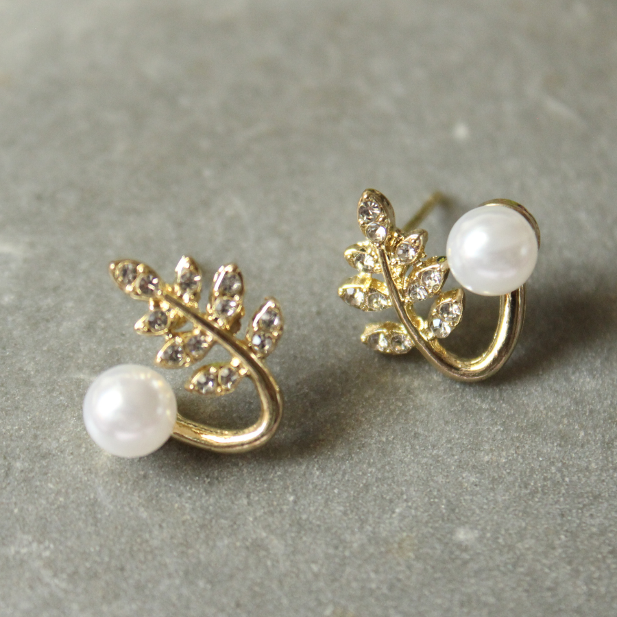 Princy Pearl Stud Earrings (ER108)