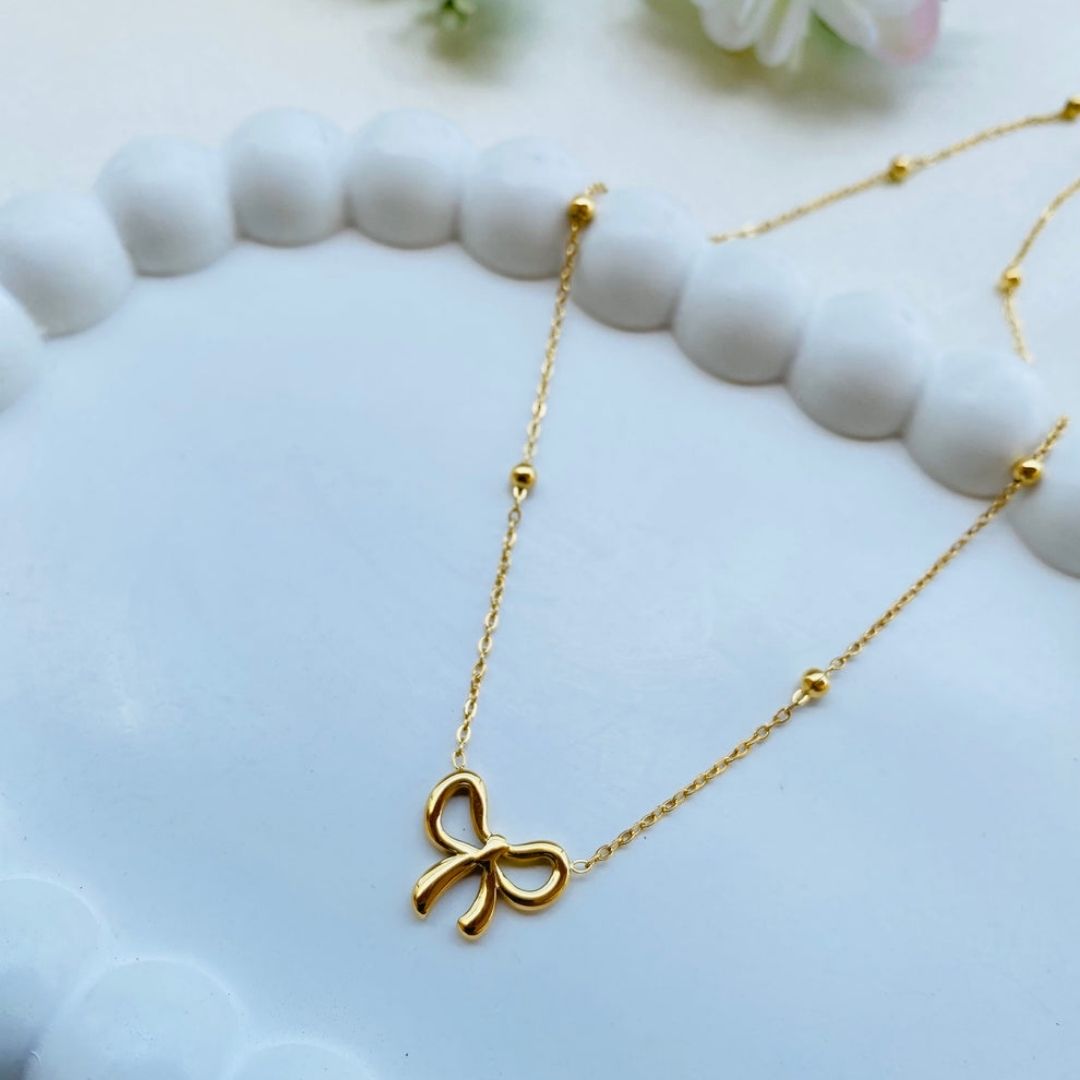 Cherie Bow Necklace