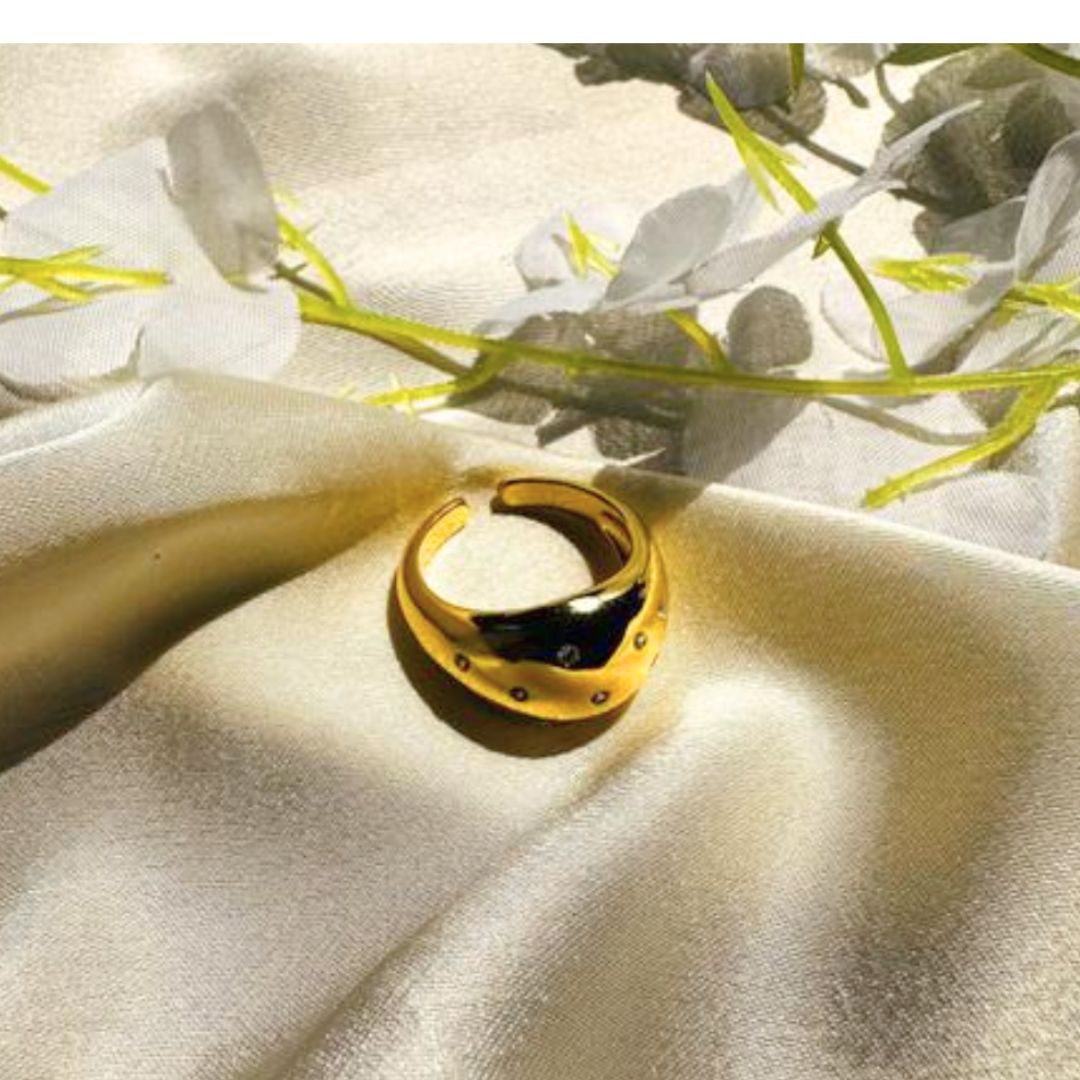 Starbolt Dome Ring