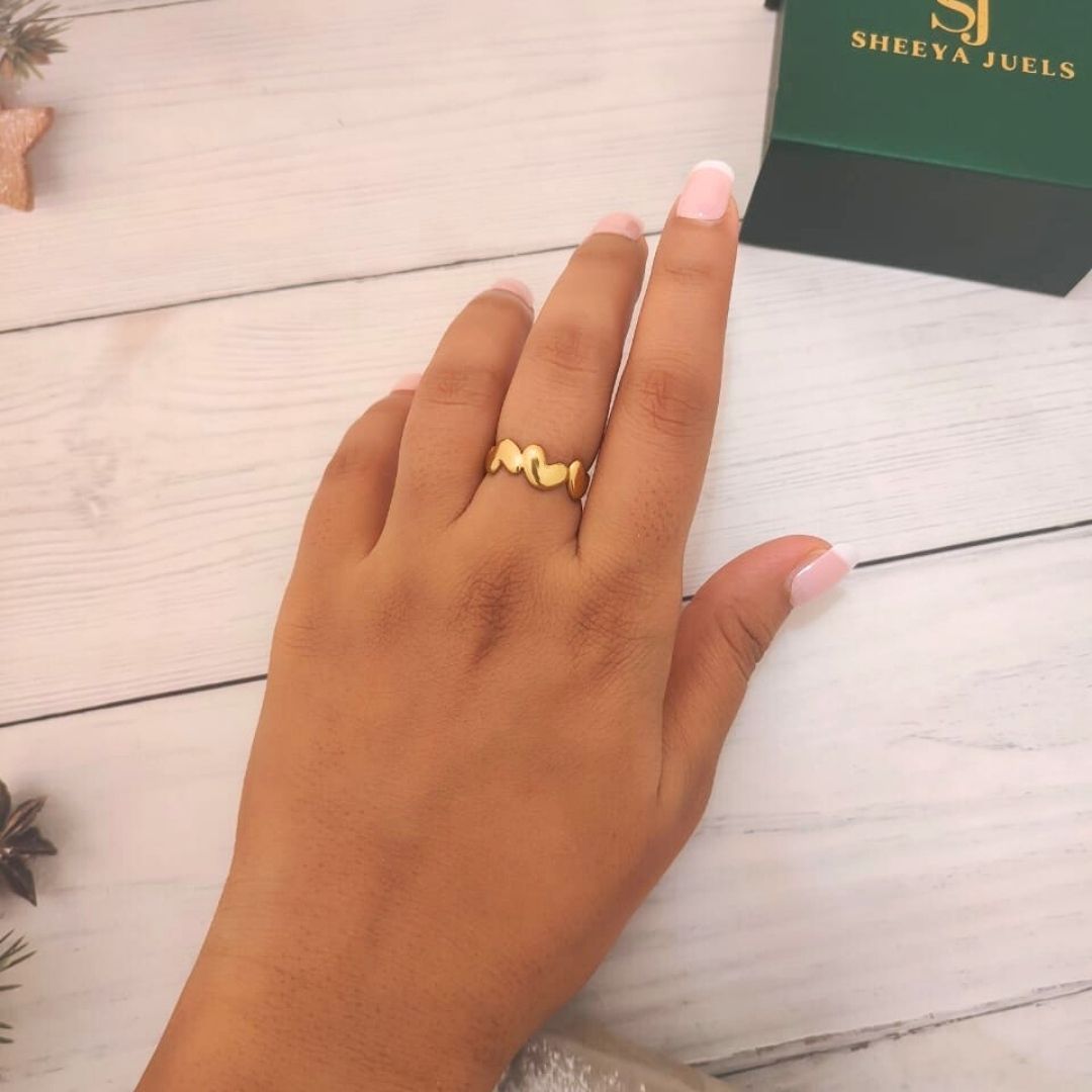 Little Hearts Ring