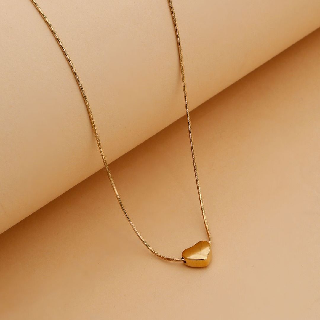 Dainty Gold Heart Necklace