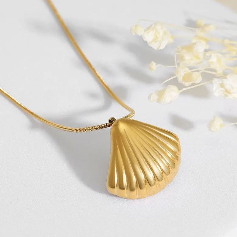 Shell Necklace