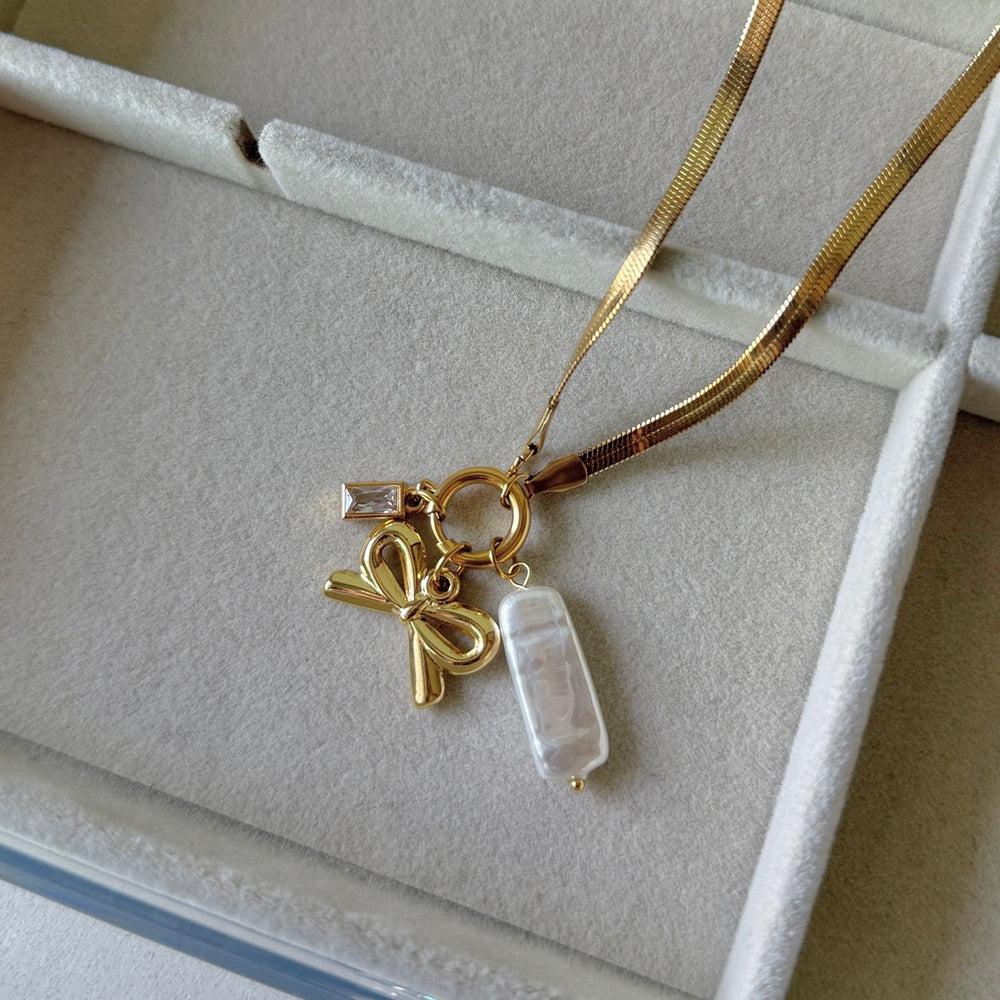 Bow & Pearl Charms Necklace