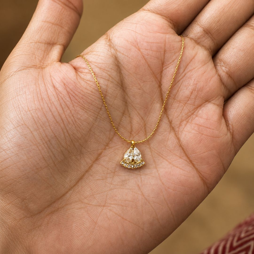 Royal Gleam Necklace
