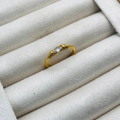 Arvène Ring
