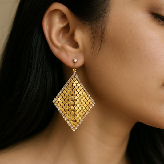 Myrris Glow Earrings