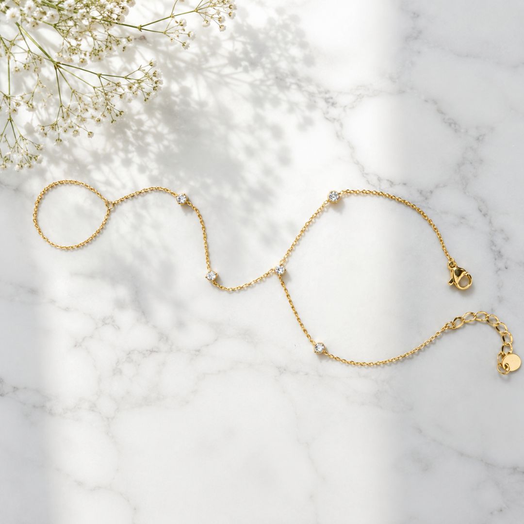 Nooré Golden Hand Chain