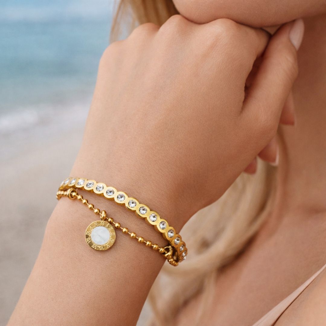 Stolen Glance Bracelet