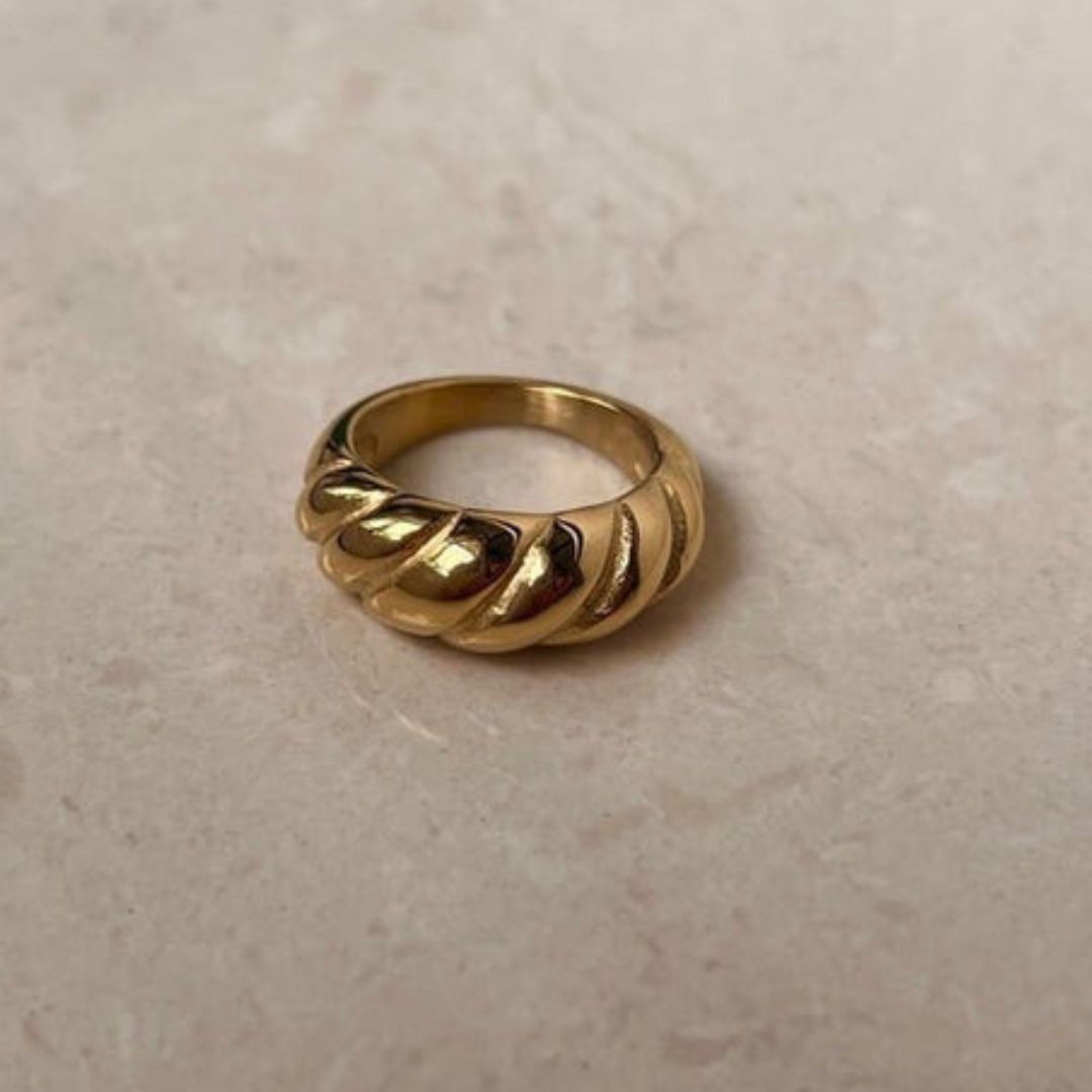 Croissant Dome Ring