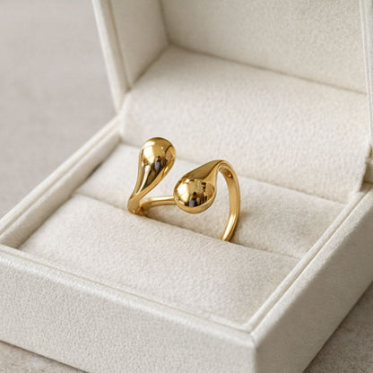 Alaric Ice Ring