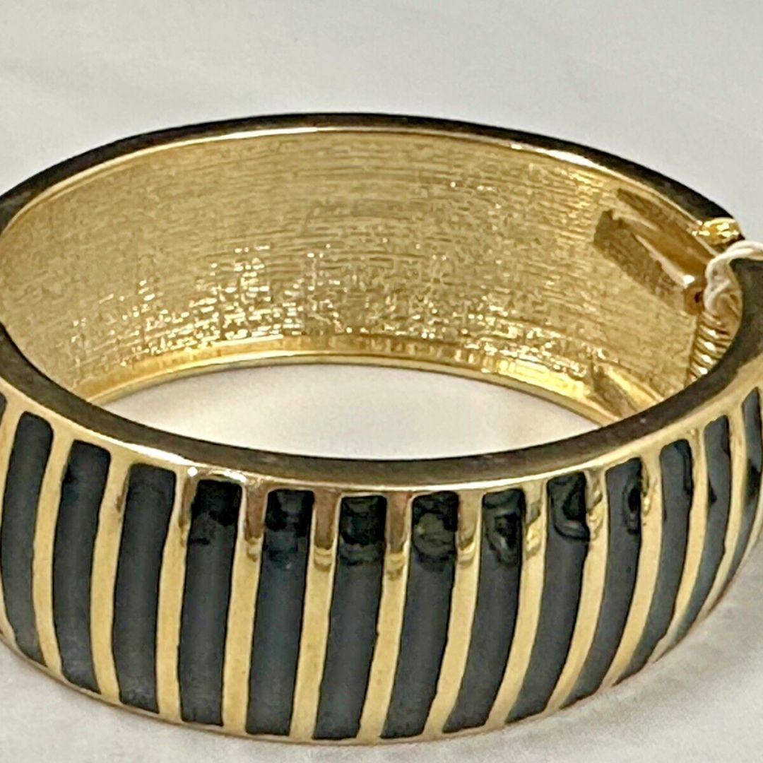 Black Vividline Bracelet