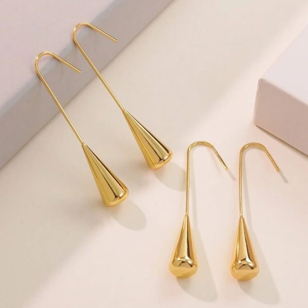 Lily Gold Drop Earrings