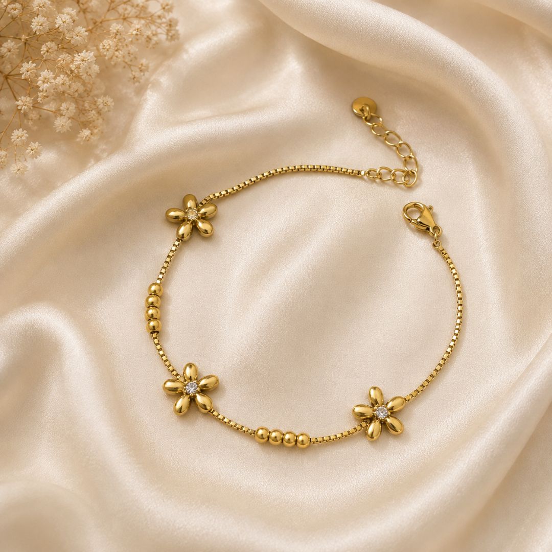 Solenne Bloom Bracelet