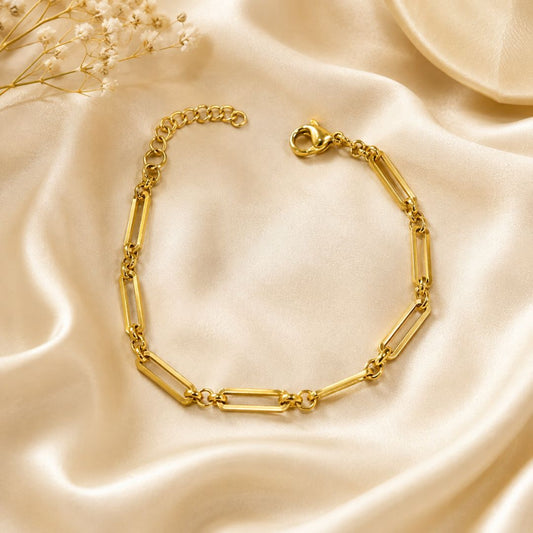 Elara Link Bracelet