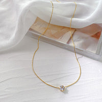 Avya Solitaire Necklace