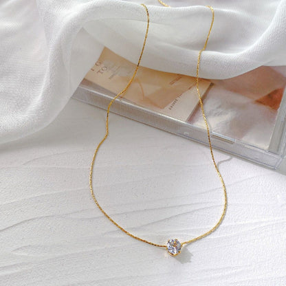 Avya Solitaire Necklace