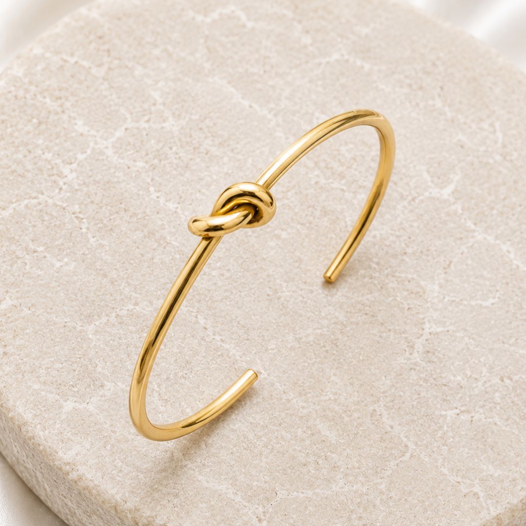 Knotty Bracelet