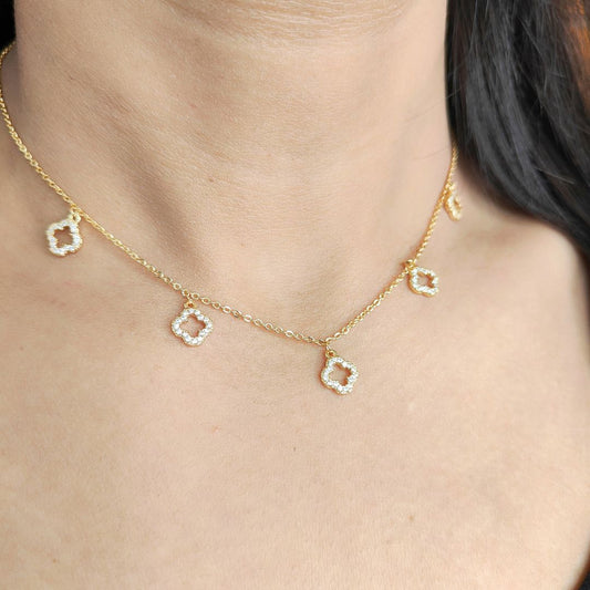 Celeste Clover Charms Necklace Set