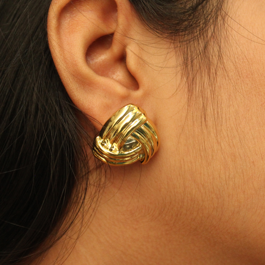 Truffle Triangle Stud Earrings (ER101)