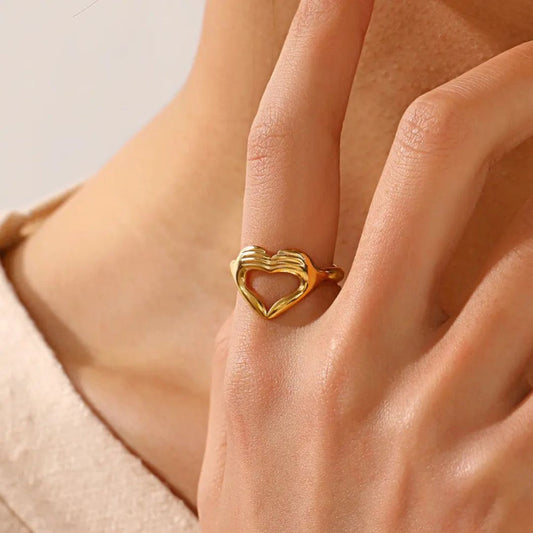Echo of Love Ring