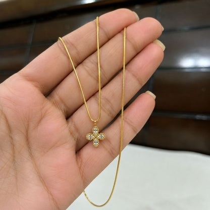 Fleur Pendant Necklace