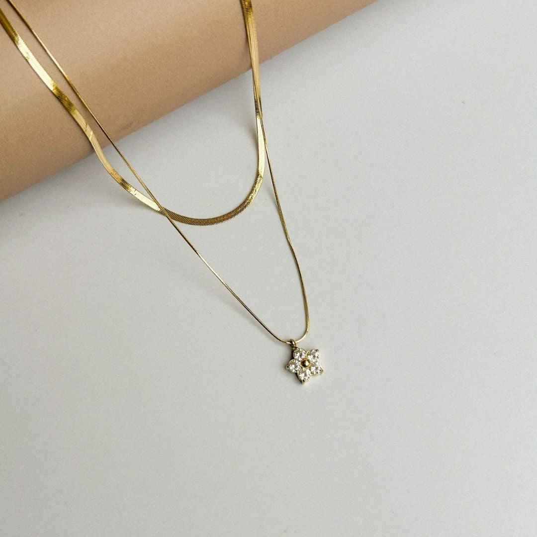 Layered Daisy Necklace