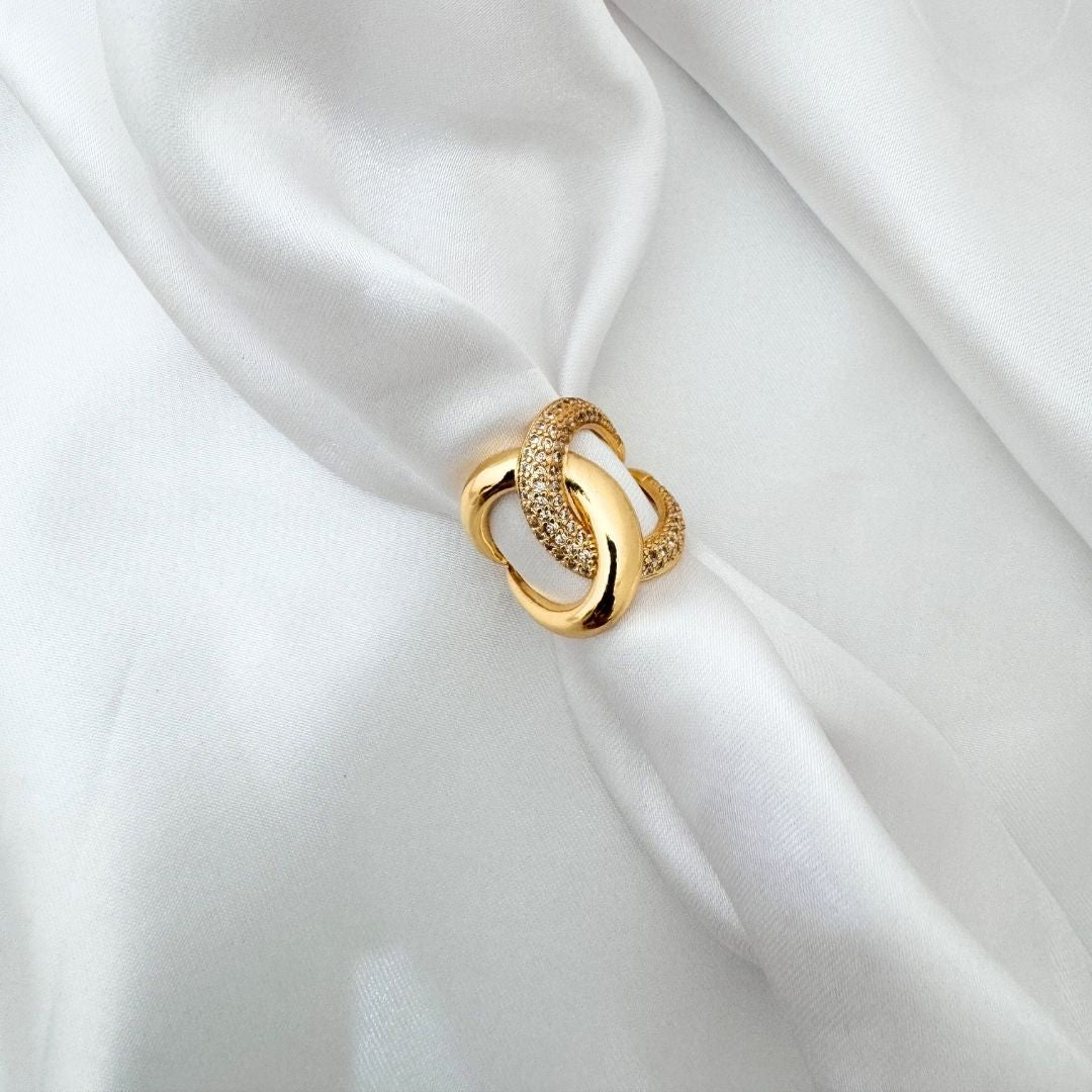 Crossheart Ring