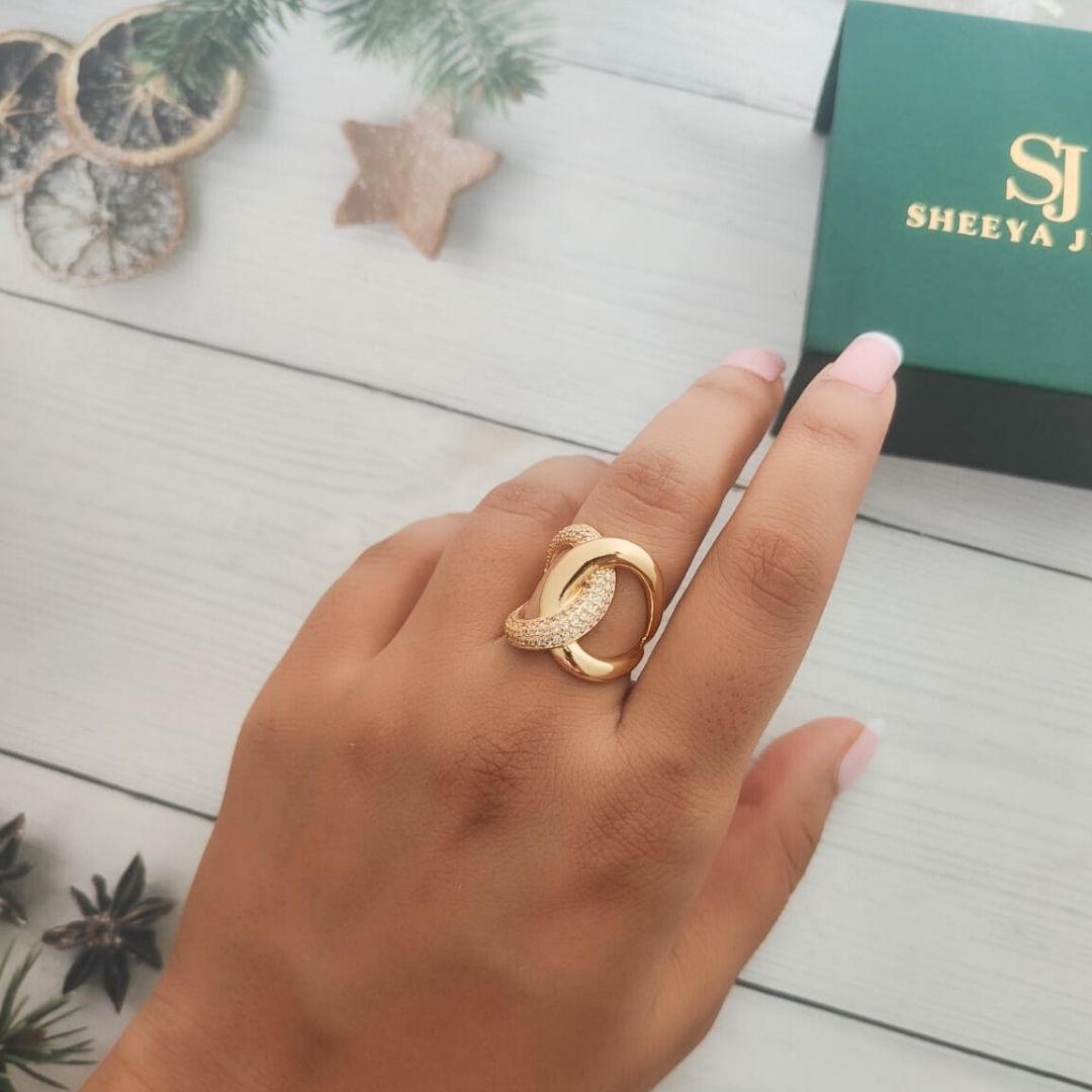 Crossheart Ring