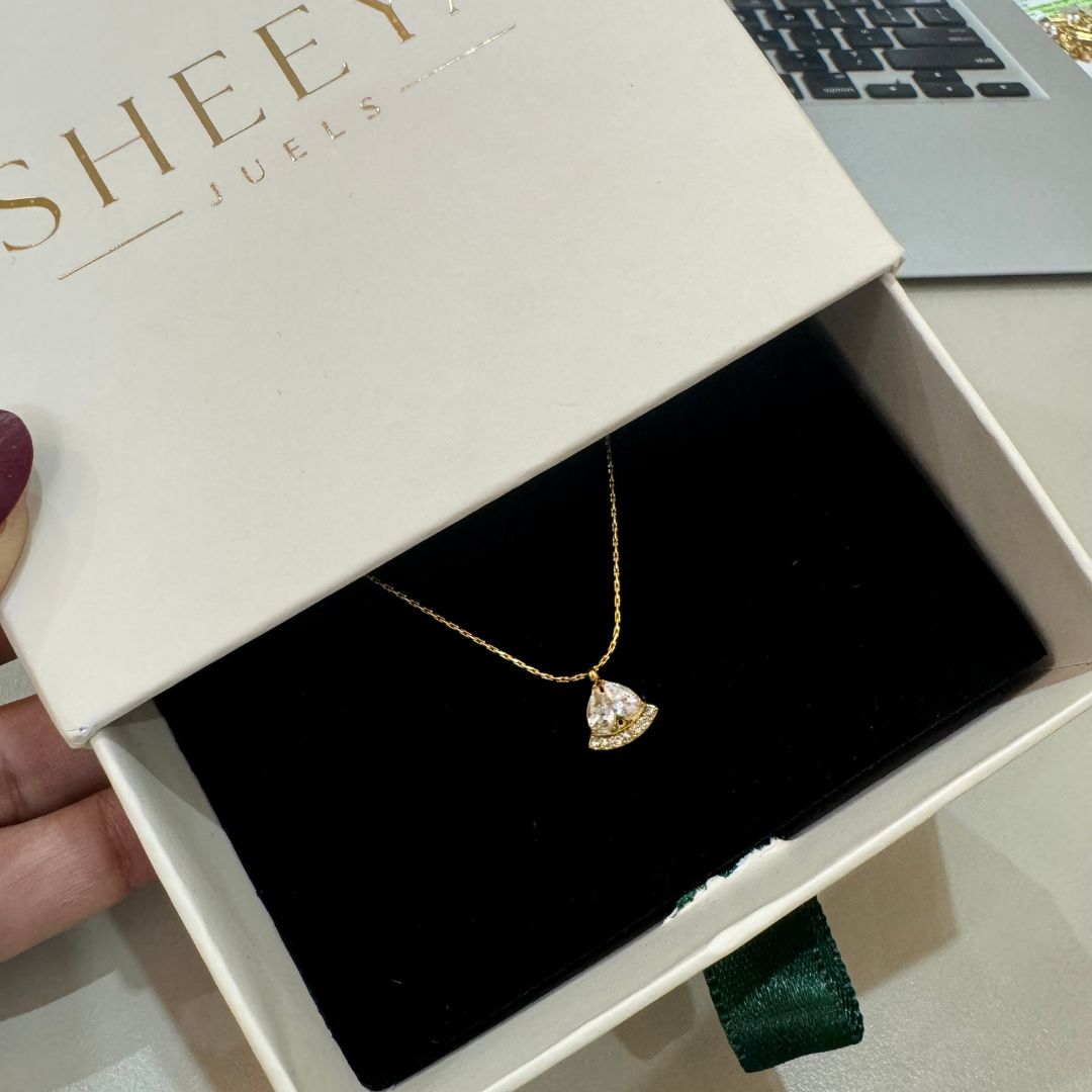 Royal Gleam Necklace